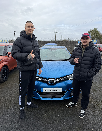 Happy mntvls auto customer with their inspected car