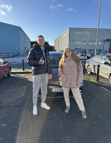Happy mntvls auto customer with their inspected car