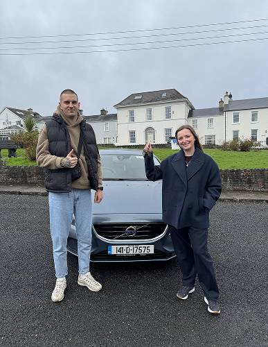Happy mntvls auto customer with their inspected car