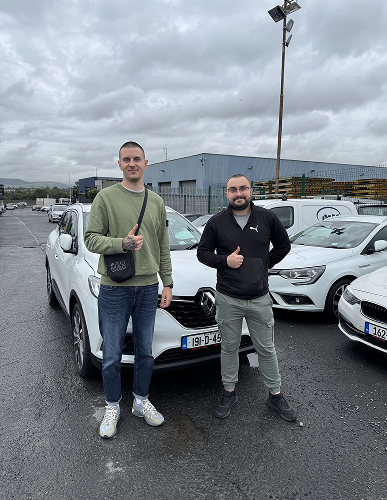 Happy mntvls auto customer with their inspected car