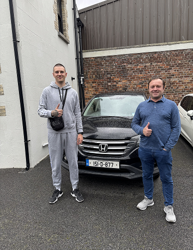 Happy mntvls auto customer with their inspected car